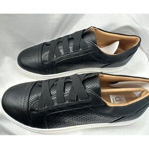 Dolce Vita Women’s Sneakers Black Leather Size 9